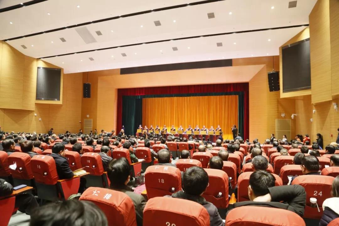 微特总经理高钰敏荣获“宜昌发展贡献奖”